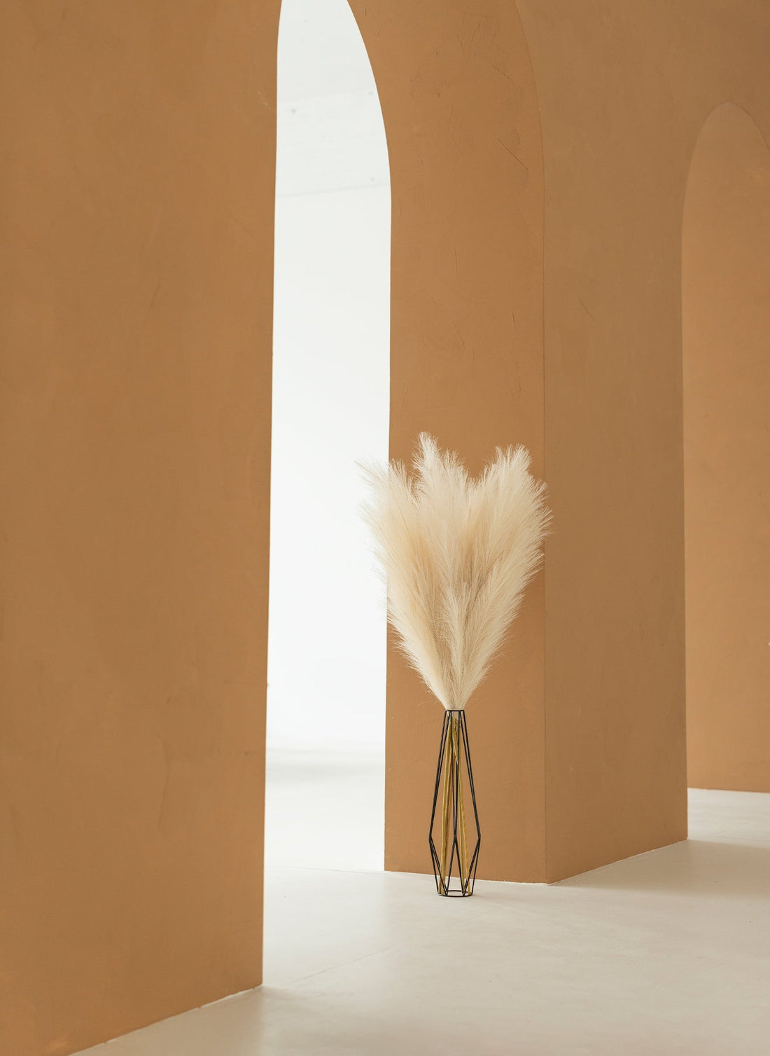 Artificial Pampas Grass Stems - Beige, 43.3 in - view 1